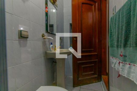 Casa para alugar com 340m², 5 quartos e 4 vagas Casa para alugar com 340m², 5 quartos e 4 vagasBanheiro de serviço