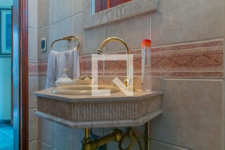 Lavabo de casa para alugar com 5 quartos, 340m² em Campo Grande, São Paulo