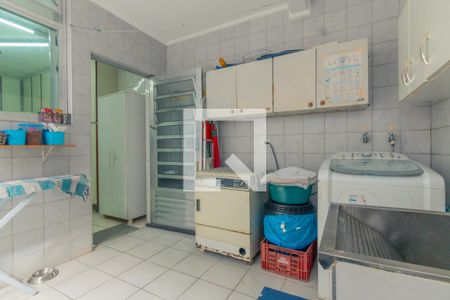 Casa para alugar com 340m², 5 quartos e 4 vagas Casa para alugar com 340m², 5 quartos e 4 vagasÁrea de serviço