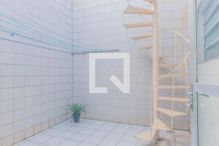 Casa para alugar com 340m², 5 quartos e 4 vagas Casa para alugar com 340m², 5 quartos e 4 vagasÁrea de serviço