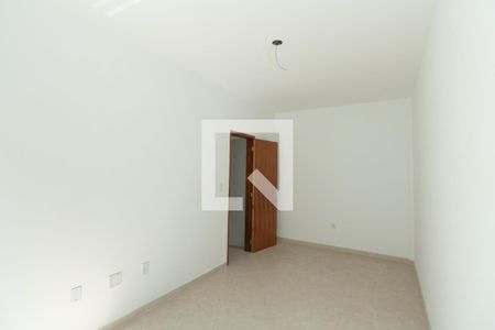 Quarto 1 de casa de condomínio para alugar com 2 quartos, 75m² em Campinho, Rio de Janeiro