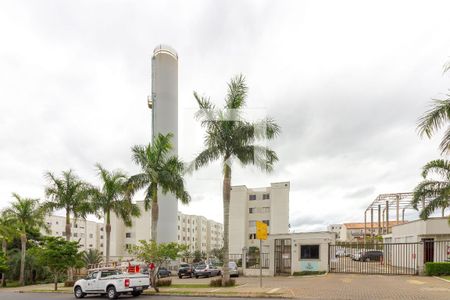 Apartamento para alugar com 43m², 2 quartos e 1 vaga Apartamento para alugar com 43m², 2 quartos e 1 vagaFachada