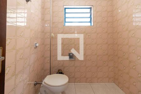 Casa à venda com 196m², 4 quartos e 3 vagas Casa à venda com 196m², 4 quartos e 3 vagasLavabo