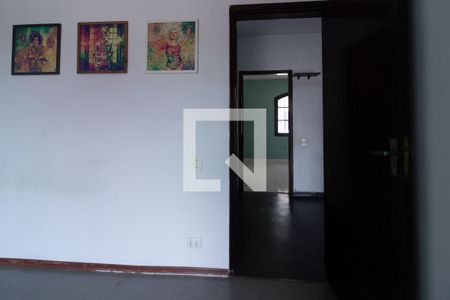 Casa à venda com 196m², 4 quartos e 3 vagas Casa à venda com 196m², 4 quartos e 3 vagasQuarto 3