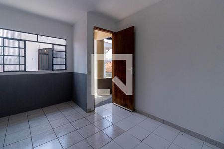 Casa à venda com 196m², 4 quartos e 3 vagas Casa à venda com 196m², 4 quartos e 3 vagasQuarto 3