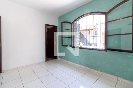 Casa à venda com 196m², 4 quartos e 3 vagas Casa à venda com 196m², 4 quartos e 3 vagasQuarto Suíte