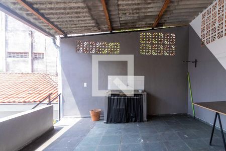 Casa à venda com 196m², 4 quartos e 3 vagas Casa à venda com 196m², 4 quartos e 3 vagasChurrasqueira da Edícula