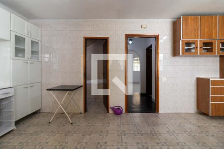 Casa à venda com 196m², 4 quartos e 3 vagas Casa à venda com 196m², 4 quartos e 3 vagasCozinha