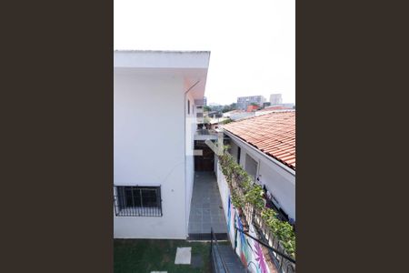 Casa à venda com 196m², 4 quartos e 3 vagas Casa à venda com 196m², 4 quartos e 3 vagasÁrea externa