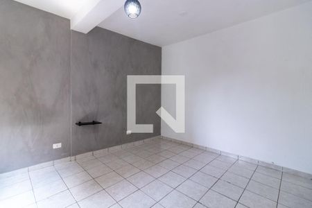 Casa à venda com 196m², 4 quartos e 3 vagas Casa à venda com 196m², 4 quartos e 3 vagasQuarto da Edícula 1