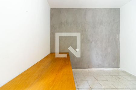 Casa à venda com 196m², 4 quartos e 3 vagas Casa à venda com 196m², 4 quartos e 3 vagasQuarto da Edícula 2