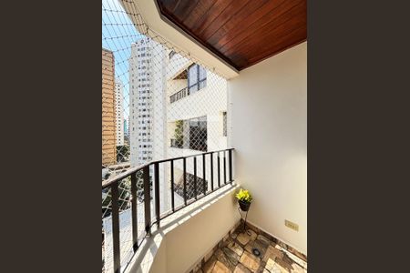 Varanda de apartamento para alugar com 2 quartos, 56m² em Vila Nova Conceição, São Paulo