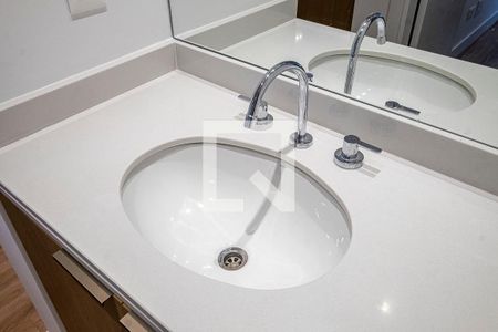 Banheiro de apartamento para alugar com 1 quarto, 32m² em Vila Madalena, São Paulo