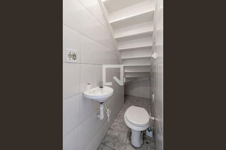 Lavabo de casa de condomínio para alugar com 3 quartos, 93m² em Vila Clementino, São Paulo