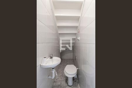 Lavabo de casa de condomínio para alugar com 3 quartos, 93m² em Vila Clementino, São Paulo