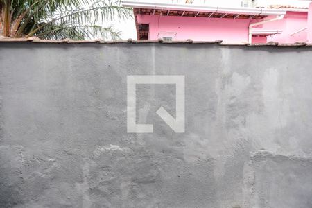 Casa de condomínio para alugar com 69m², 2 quartos e sem vaga Casa de condomínio para alugar com 69m², 2 quartos e sem vagaVista Quarto 2