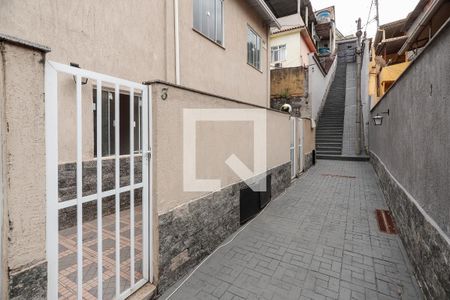 Casa de condomínio para alugar com 69m², 2 quartos e sem vaga Casa de condomínio para alugar com 69m², 2 quartos e sem vagaFachada