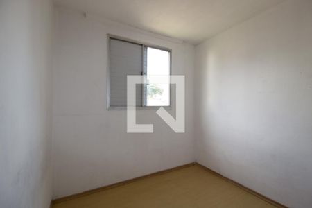 Quarto 2 de apartamento para alugar com 2 quartos, 52m² em Vila Sílvia, São Paulo