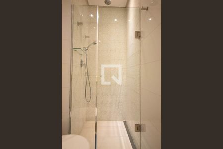 Apartamento à venda com 188m², 3 quartos e 2 vagas Apartamento à venda com 188m², 3 quartos e 2 vagasBanheiro