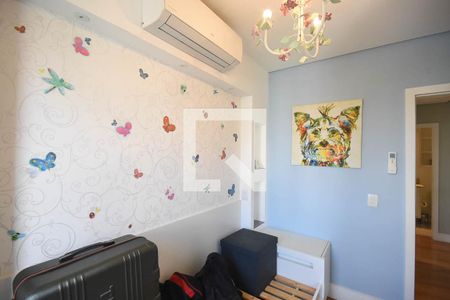 Apartamento à venda com 188m², 3 quartos e 2 vagas Apartamento à venda com 188m², 3 quartos e 2 vagasQuarto 2