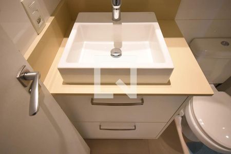 Apartamento à venda com 188m², 3 quartos e 2 vagas Apartamento à venda com 188m², 3 quartos e 2 vagasPia do banheiro