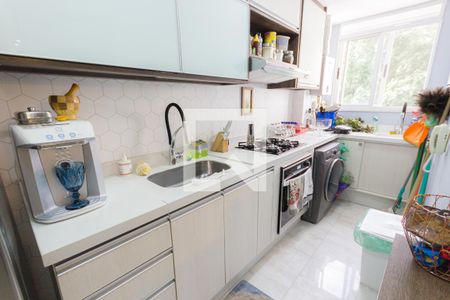 Apartamento à venda com 59m², 2 quartos e 1 vaga Apartamento à venda com 59m², 2 quartos e 1 vagaCozinha e Área de Serviço