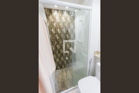 Apartamento à venda com 59m², 2 quartos e 1 vaga Apartamento à venda com 59m², 2 quartos e 1 vagaBanheiro Social