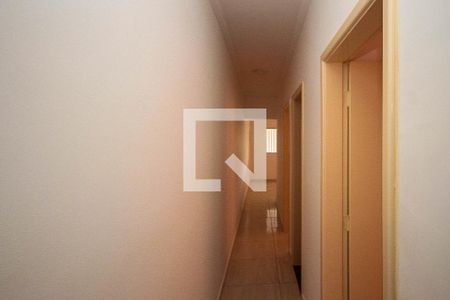 Corredor de casa para alugar com 2 quartos, 100m² em Jardim Sapopemba, São Paulo