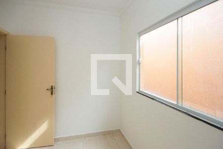 Casa para alugar com 120m², 2 quartos e sem vagaQuarto