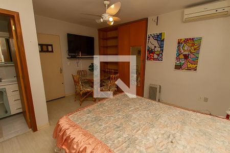 Sala/Quarto de apartamento à venda com 1 quarto, 38m² em Cristo Redentor, Porto Alegre