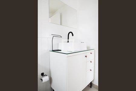 Banheiro de apartamento à venda com 1 quarto, 33m² em Bela Vista, São Paulo