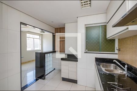 Apartamento para alugar com 75m², 2 quartos e 1 vaga Apartamento para alugar com 75m², 2 quartos e 1 vagaCozinha