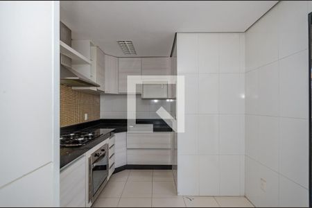 Apartamento para alugar com 75m², 2 quartos e 1 vaga Apartamento para alugar com 75m², 2 quartos e 1 vagaCozinha