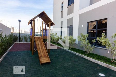 Apartamento à venda com 52m², 2 quartos e 1 vaga Apartamento à venda com 52m², 2 quartos e 1 vagaÁrea comum - Playground