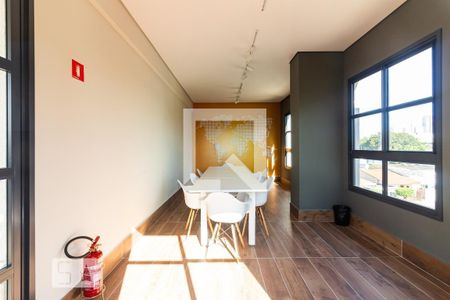 Apartamento à venda com 52m², 2 quartos e 1 vaga Apartamento à venda com 52m², 2 quartos e 1 vagaÁrea comum - Sala de reunião