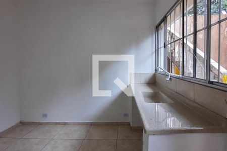 Casa para alugar com 35m², 1 quarto e sem vaga Casa para alugar com 35m², 1 quarto e sem vagaCozinha