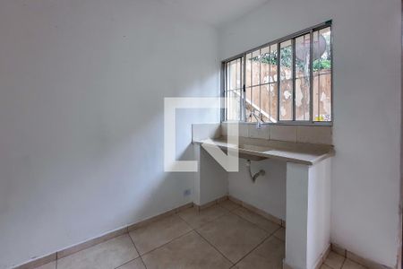 Casa para alugar com 35m², 1 quarto e sem vaga Casa para alugar com 35m², 1 quarto e sem vagaCozinha