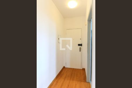 Hall de Entrada de apartamento para alugar com 2 quartos, 60m² em Centro, São José dos Campos