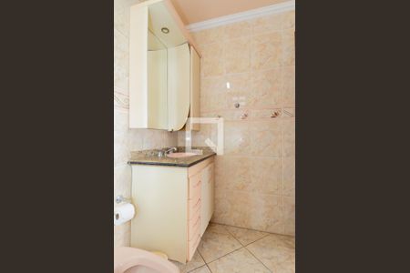 Casa à venda com 592m², 3 quartos e 5 vagasBanheiro da Suíte 2