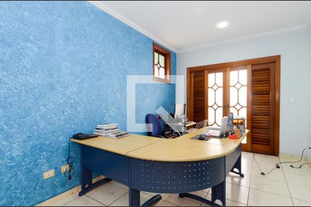 Casa à venda com 592m², 3 quartos e 5 vagasQuarto Extra Reversível - Escritório