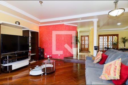 Sala de casa à venda com 3 quartos, 592m² em Vila Rosália, Guarulhos