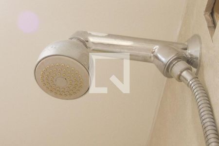 Apartamento à venda com 175m², 4 quartos e 3 vagasChuveiro