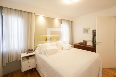 Apartamento à venda com 175m², 4 quartos e 3 vagasSuíte 1