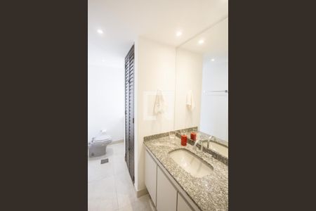 Apartamento à venda com 175m², 4 quartos e 3 vagasBanheiro