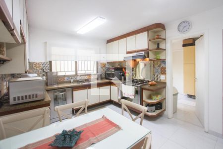 Apartamento à venda com 175m², 4 quartos e 3 vagasCozinha