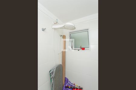 Apartamento à venda com 70m², 3 quartos e 1 vaga Apartamento à venda com 70m², 3 quartos e 1 vagaBanheiro