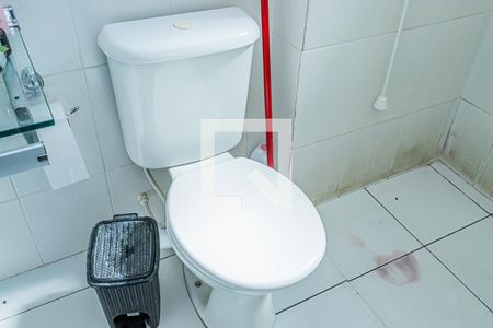 Apartamento à venda com 70m², 3 quartos e 1 vaga Apartamento à venda com 70m², 3 quartos e 1 vagaBanheiro suite