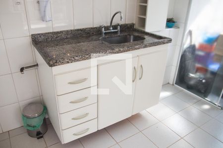 Apartamento para alugar com 43m², 1 quarto e 1 vagaCozinha - Armários