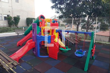 Apartamento à venda com 47m², 2 quartos e 1 vaga Apartamento à venda com 47m², 2 quartos e 1 vagaÁrea Comum - Playground