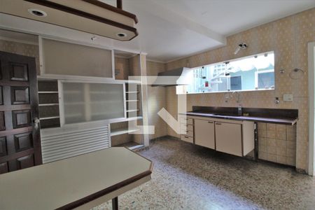 Casa à venda com 150m², 3 quartos e 3 vagasCozinha